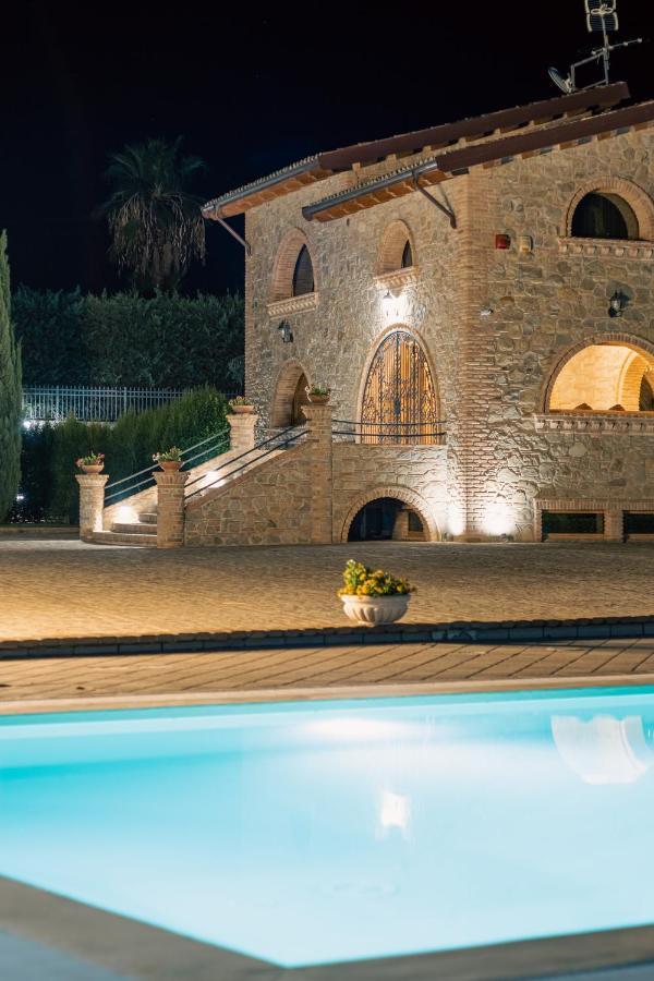 Tenuta Un Posto Al Sole Luxury B&B Rossano Stazione Exterior foto